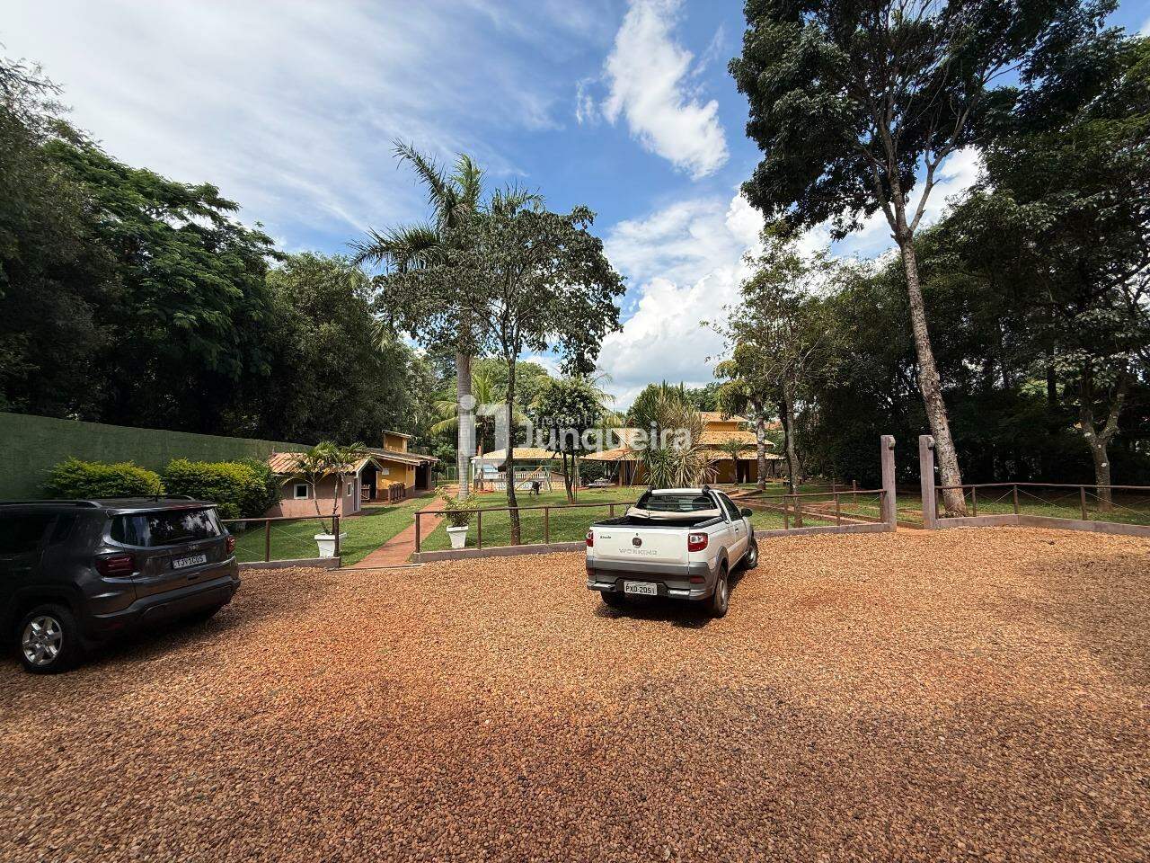 Chácara à venda, 2 quartos, sendo 1 suíte, 10 vagas, no bairro Santa Rita em Piracicaba - SP