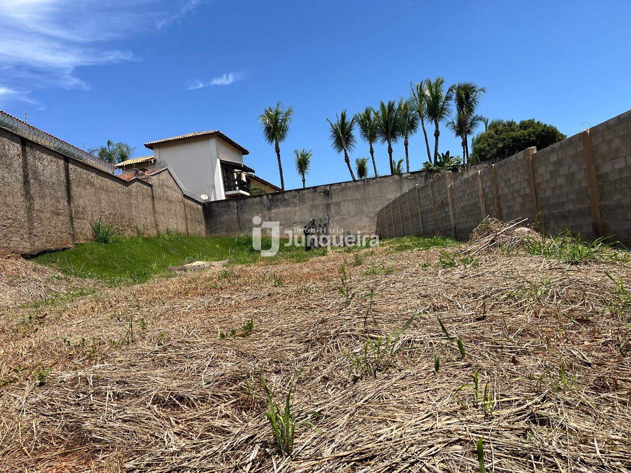 Terreno à venda, no bairro Centro em Piracicaba - SP