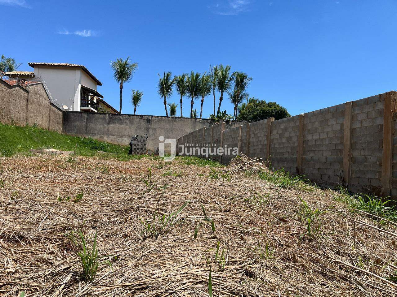 Terreno à venda, no bairro Centro em Piracicaba - SP