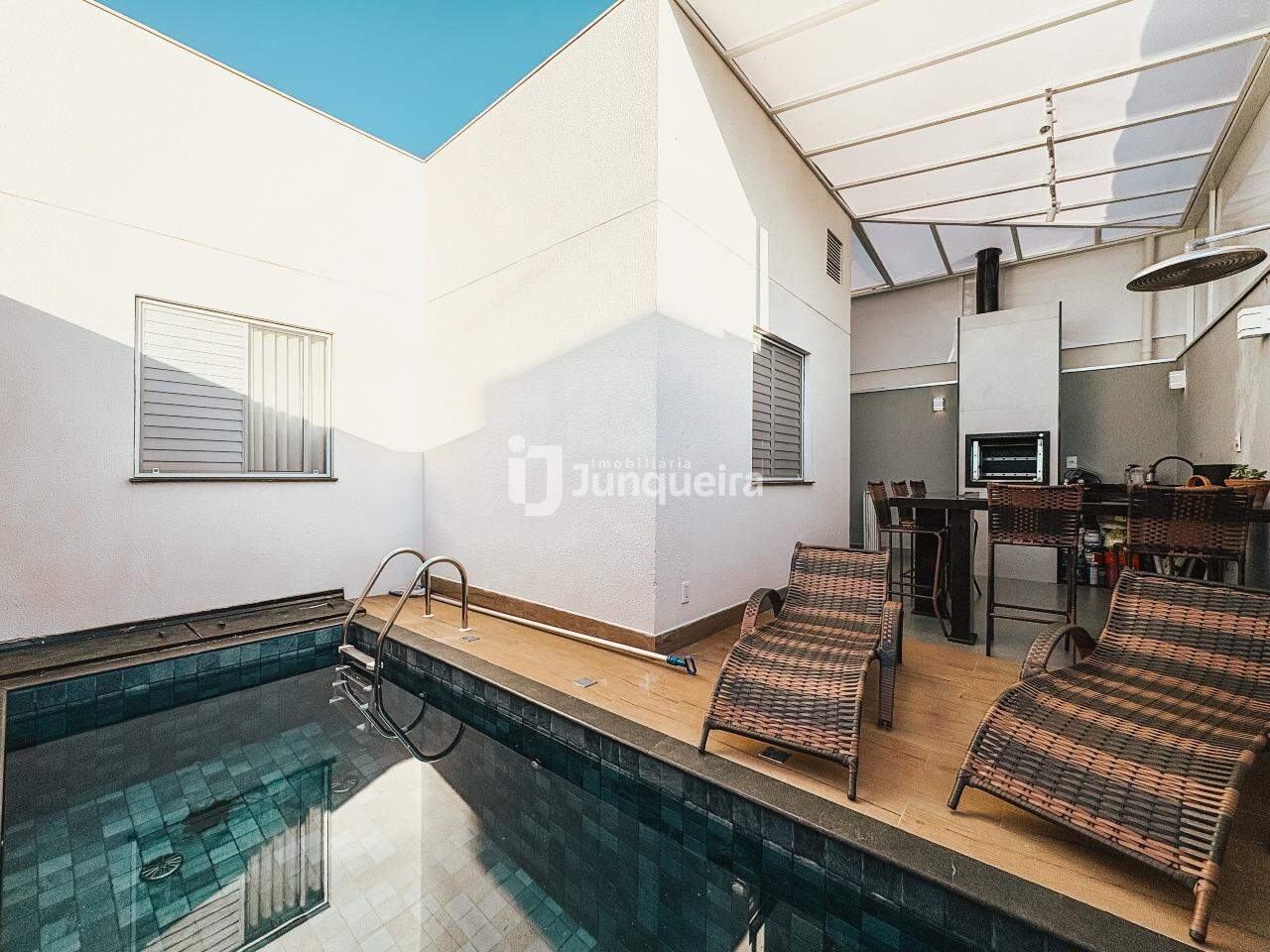 Casa em Condomínio à venda no Reserva Taquaral I, 3 quartos, sendo 1 suíte, 2 vagas, no bairro Reserva Taquaral l em Piracicaba - SP