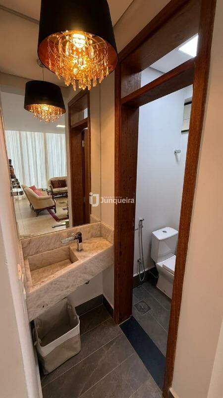 Casa em Condomínio para alugar no Villa D'Aquila, 4 quartos, sendo 4 suítes, 4 vagas, no bairro Villa D'áquila em Piracicaba - SP
