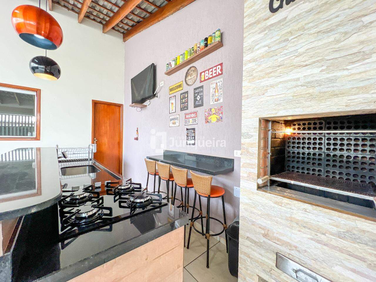 Casa em Condomínio à venda no Águas Claras, 3 quartos, sendo 1 suíte, 2 vagas, no bairro Águas Claras em Piracicaba - SP