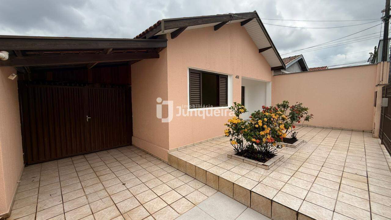 Casa à venda, 3 quartos, 4 vagas, no bairro Santa Terezinha em Piracicaba - SP
