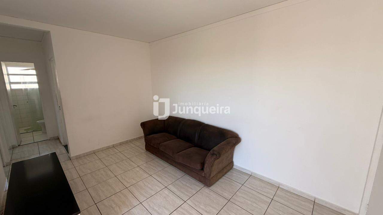 Apartamento para alugar no Engenho Resende, 2 quartos, 1 vaga, no bairro Vale do Sol em Piracicaba - SP