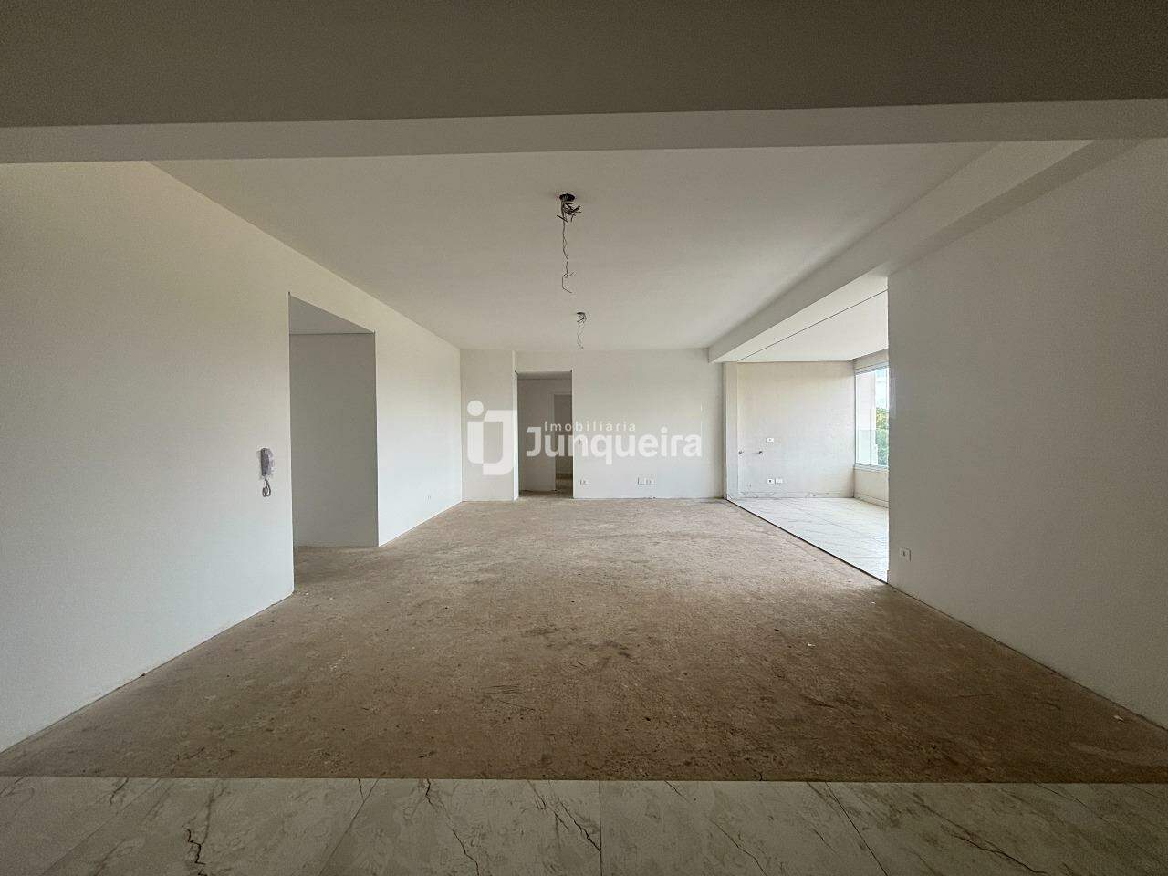 Apartamento à venda no Edifício Gran Bellagio, 3 quartos, sendo 3 suítes, 3 vagas, no bairro São Judas em Piracicaba - SP