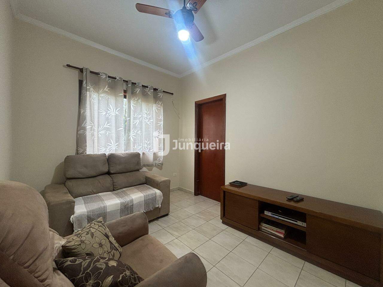 Casa em Condomínio à venda no Park Campestre I, 4 quartos, sendo 4 suítes, 4 vagas, no bairro Park Campestre I em Piracicaba - SP
