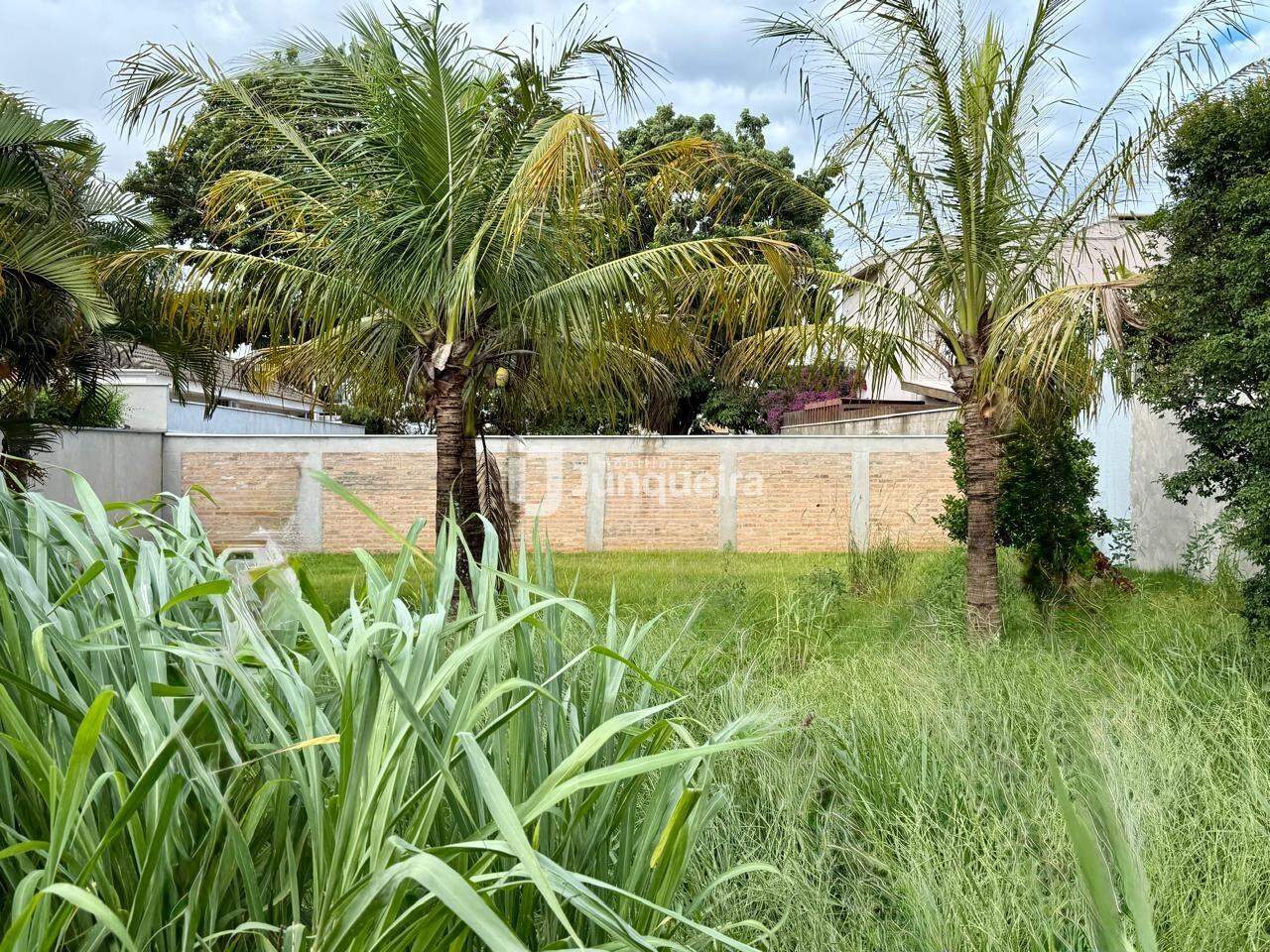 Terreno em Condomínio à venda no Parque dos Ypes , no bairro Parque dos Ypes em Piracicaba - SP