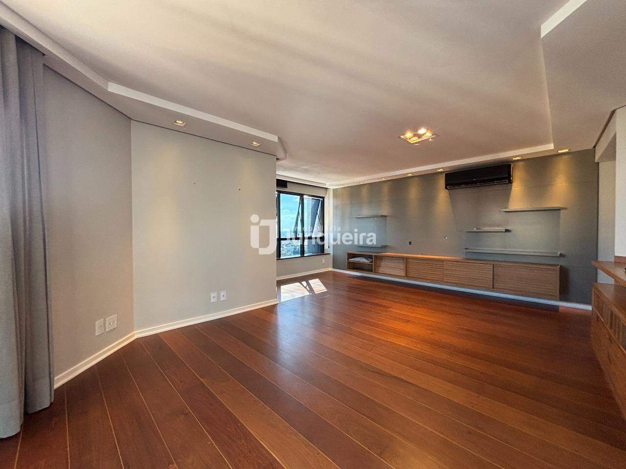 Apartamento à venda no Maison Platini, 4 quartos, sendo 4 suítes, 3 vagas, no bairro Jardim Europa em Piracicaba - SP