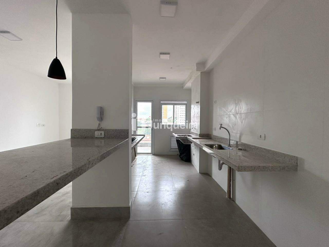 Apartamento à venda no Edifício Residencial Flor do Ipê, 2 quartos, sendo 1 suíte, 2 vagas, no bairro Vila Independência em Piracicaba - SP