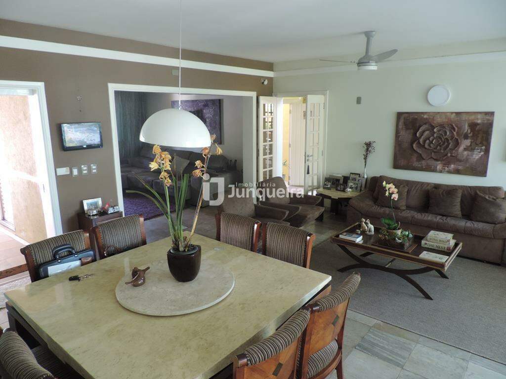Casa para alugar, 5 quartos, sendo 1 suíte, 6 vagas, no bairro Nova Piracicaba em Piracicaba - SP