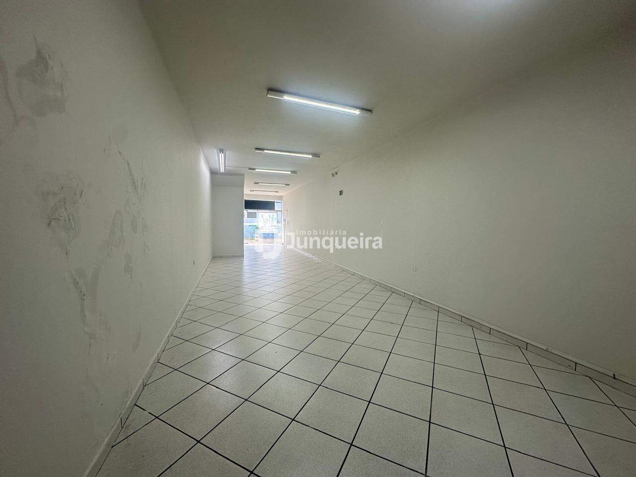 Salão à venda, no bairro Centro em Piracicaba - SP