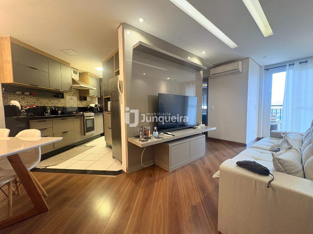 Apartamento à venda no Mirage, 2 quartos, sendo 1 suíte, 2 vagas, no bairro Paulicéia em Piracicaba - SP