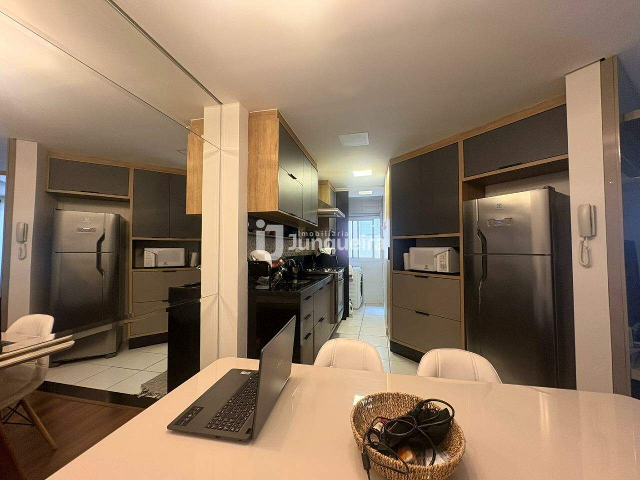 Apartamento à venda no Mirage, 2 quartos, sendo 1 suíte, 2 vagas, no bairro Paulicéia em Piracicaba - SP