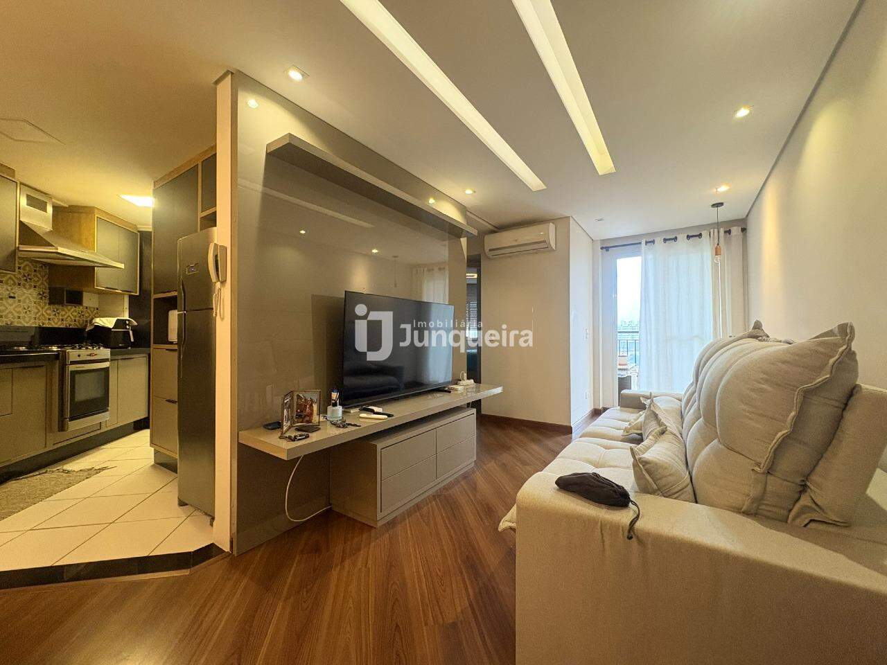 Apartamento à venda no Mirage, 2 quartos, sendo 1 suíte, 2 vagas, no bairro Paulicéia em Piracicaba - SP