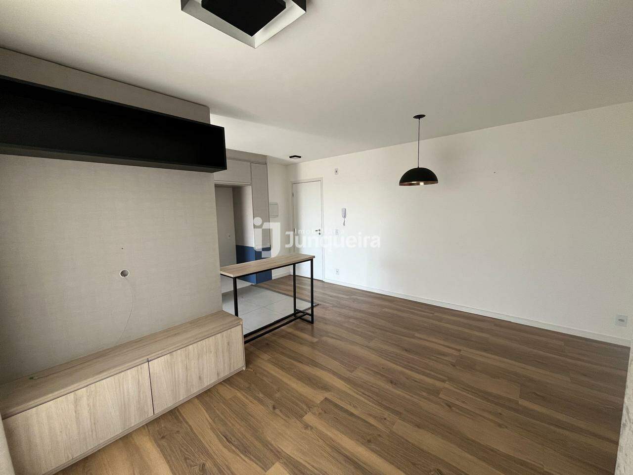 Apartamento para alugar no Vivace Residencial, 2 quartos, sendo 1 suíte, 2 vagas, no bairro Piracicamirim em Piracicaba - SP