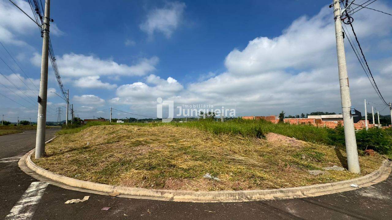 Terreno à venda, no bairro Conquista em Piracicaba - SP