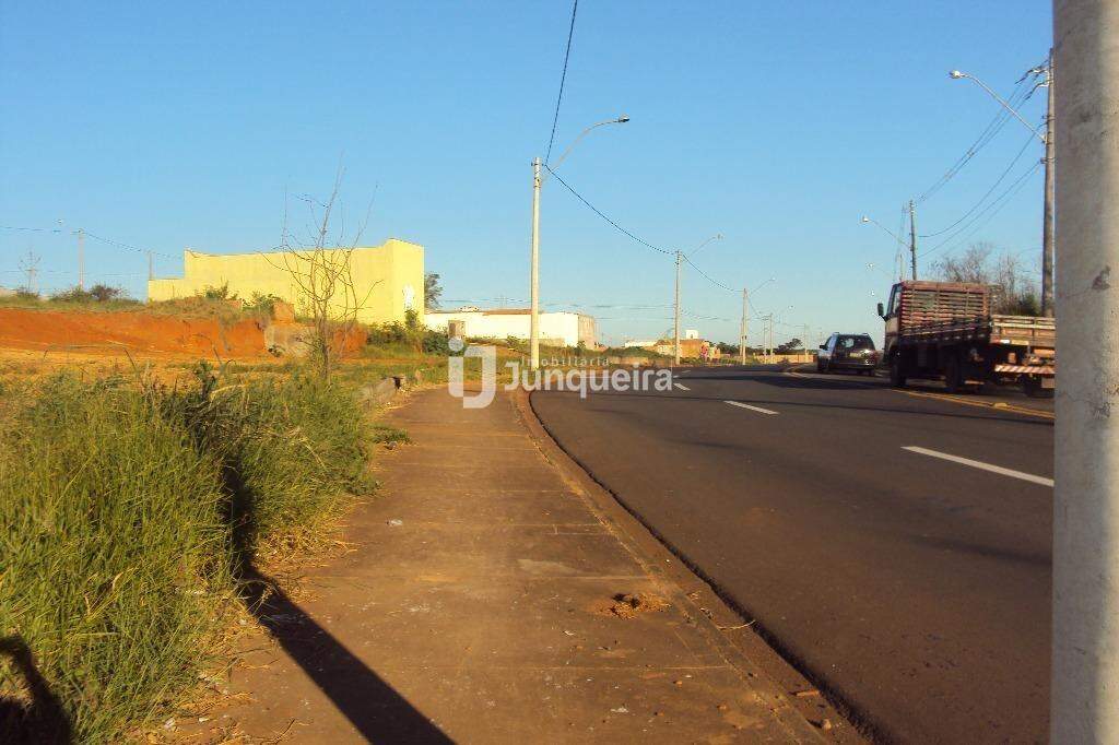 Terreno para alugar, no bairro Pompéia em Piracicaba - SP