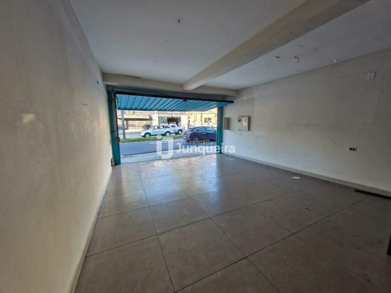 Casa Comercial à venda, 2 quartos, sendo 1 suíte, 1 vaga, no bairro Paulista em Piracicaba - SP