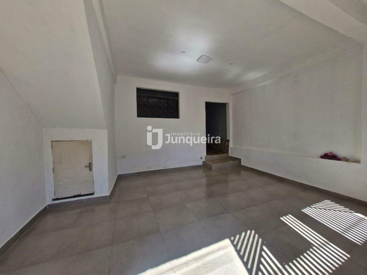 Casa à venda, 3 quartos, sendo 1 suíte, 2 vagas, no bairro Loteamento São Francisco em Piracicaba - SP