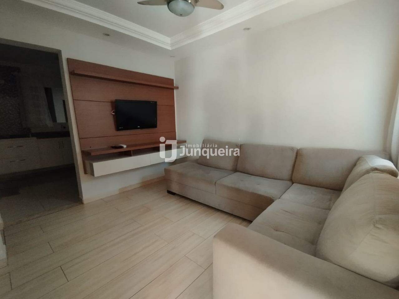 Casa em Condomínio à venda no  Vila Santa Clara, 2 quartos, 1 vaga, no bairro  Vila Santa Clara em Piracicaba - SP