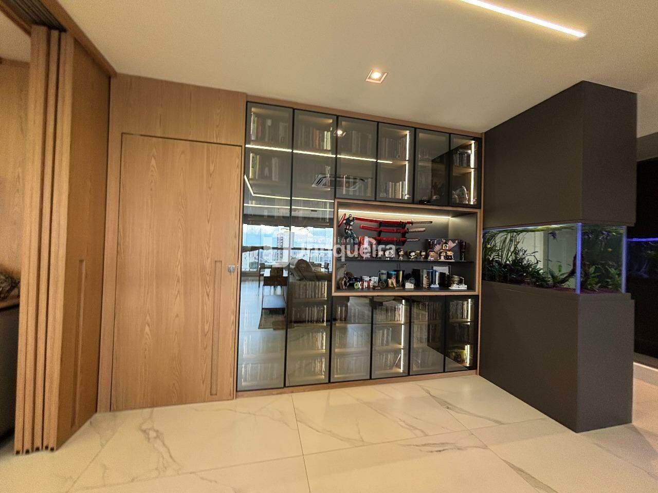 Apartamento à venda no The Gardens Residencial, 3 quartos, sendo 3 suítes, 3 vagas, no bairro Jardim Elite em Piracicaba - SP