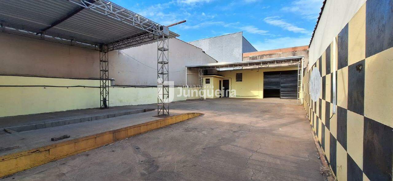 Salão para alugar, no bairro Castelinho em Piracicaba - SP