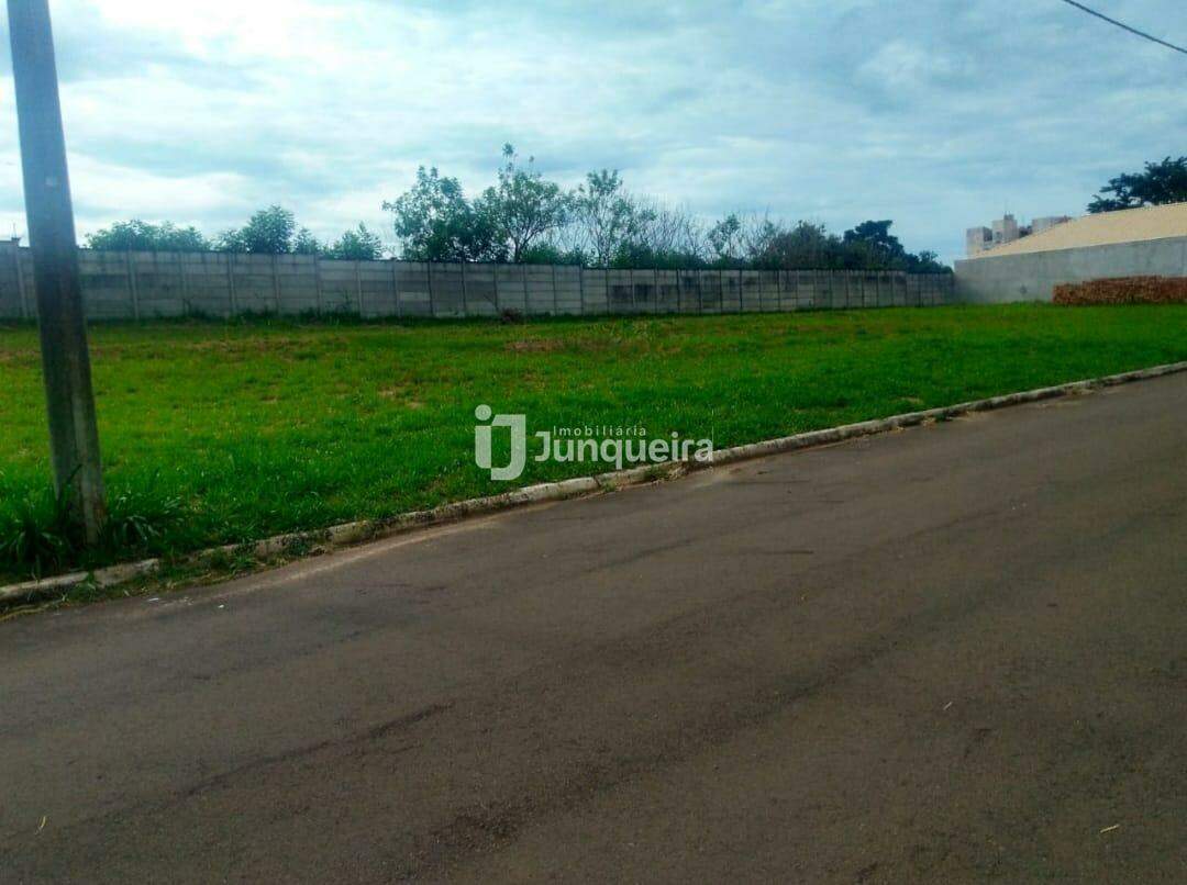 Terreno em Condomínio à venda no San Marino , no bairro Residencial San Marino em Rio das Pedras - SP