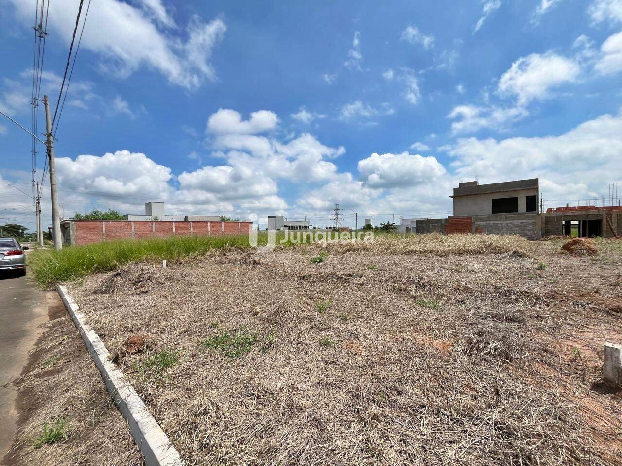 Terreno à venda, no bairro Conquista em Piracicaba - SP