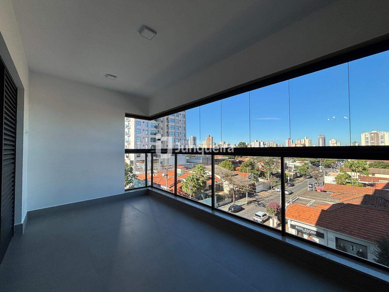 Apartamento para alugar no Ilha de Maui, 3 quartos, sendo 1 suíte, 2 vagas, no bairro São Judas em Piracicaba - SP