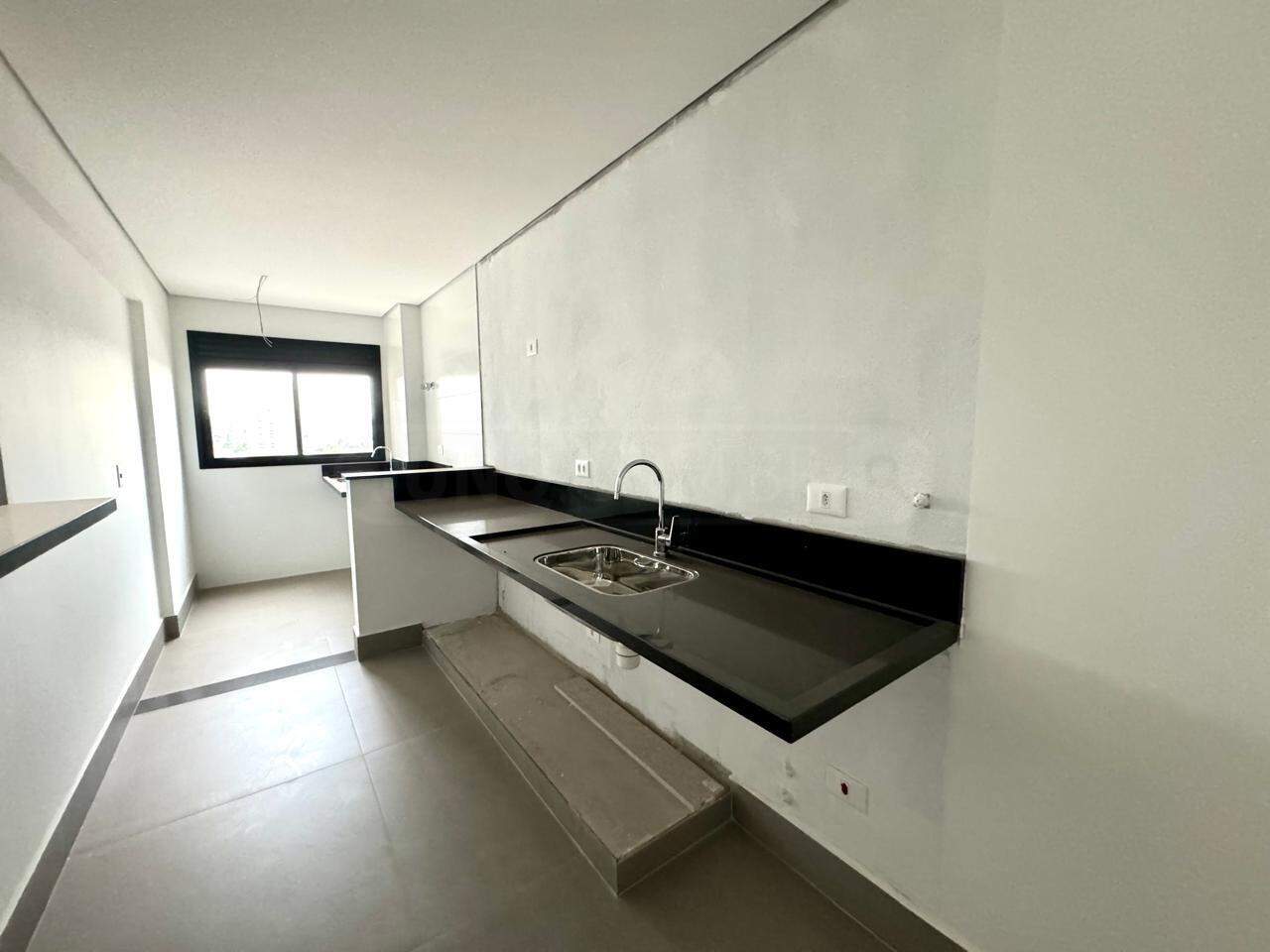 Apartamento para alugar no Ilha de Maui, 3 quartos, sendo 1 suíte, 2 vagas, no bairro São Judas em Piracicaba - SP