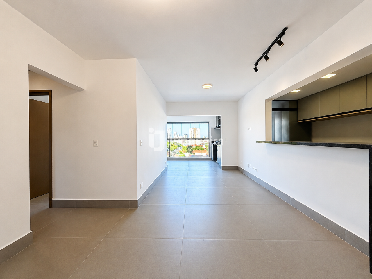 Apartamento para alugar no Ilha de Maui, 3 quartos, sendo 1 suíte, 2 vagas, no bairro São Judas em Piracicaba - SP