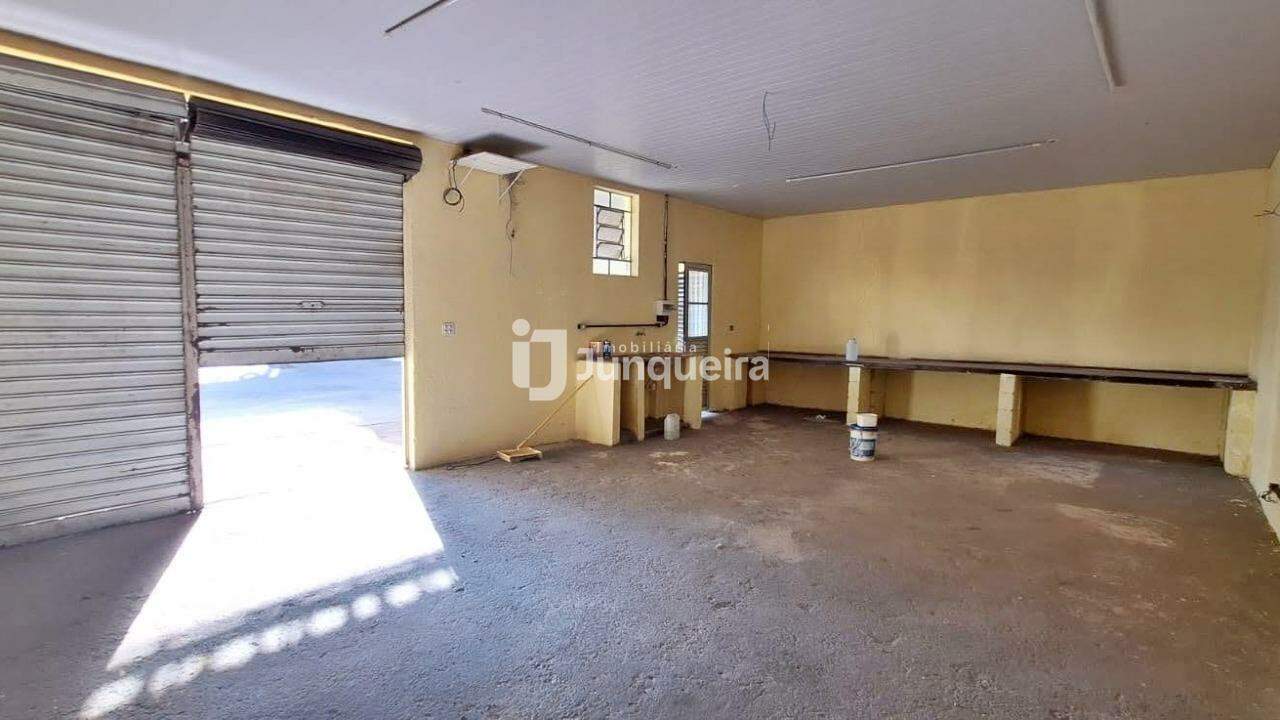 Salão à venda, 2 vagas, no bairro Castelinho em Piracicaba - SP