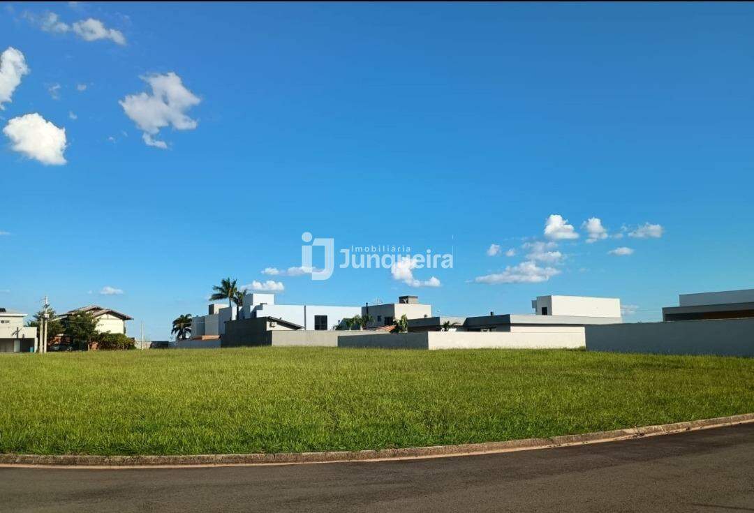 Terreno em Condomínio à venda no Terras de Artemis, no bairro Residencial Terras de Ártemis (Ártemis) em Piracicaba - SP