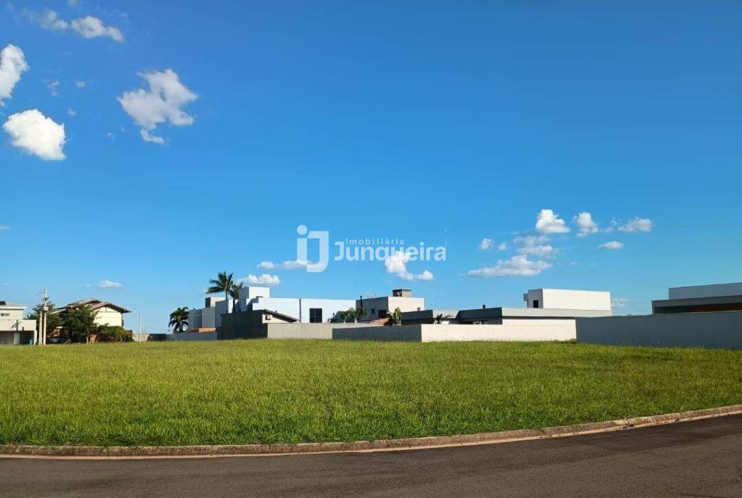 Terreno em Condomínio à venda no Terras de Artemis, no bairro Residencial Terras de Ártemis (Ártemis) em Piracicaba - SP