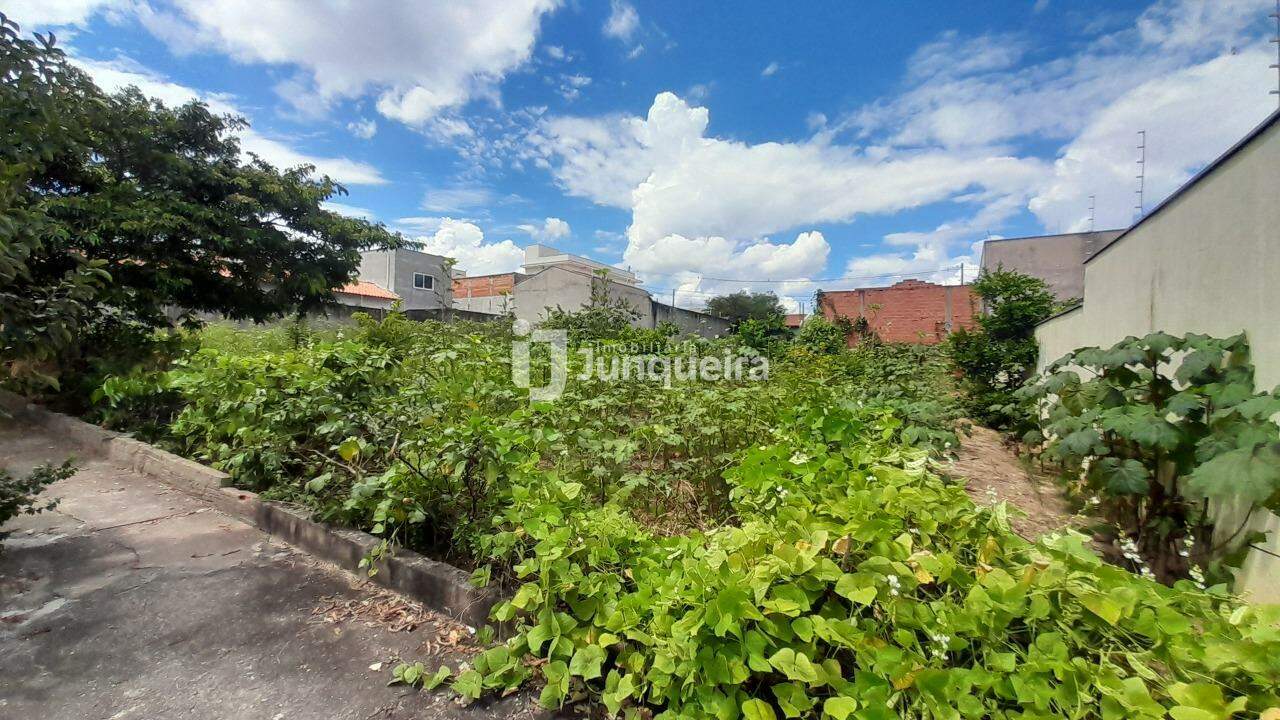 Terreno à venda, no bairro Parque Conceição II em Piracicaba - SP
