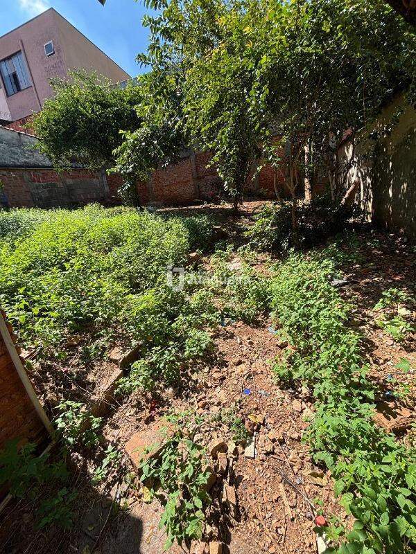 Terreno à venda, no bairro Jaraguá em Piracicaba - SP