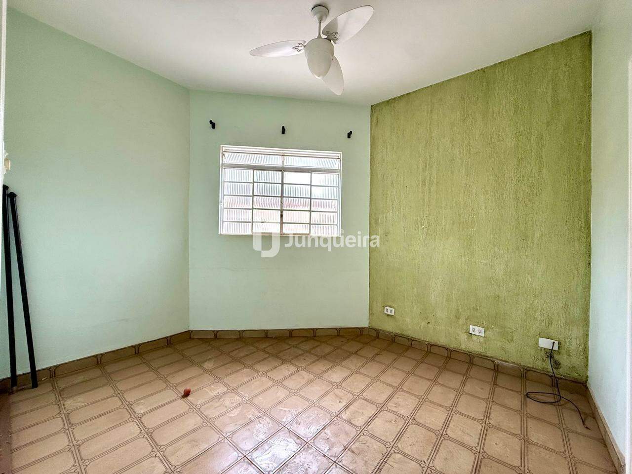 Casa à venda, 3 quartos, 2 vagas, no bairro São Judas em Piracicaba - SP