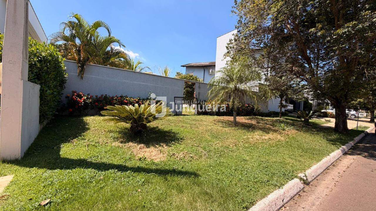 Terreno à venda, no bairro Campestre em Piracicaba - SP