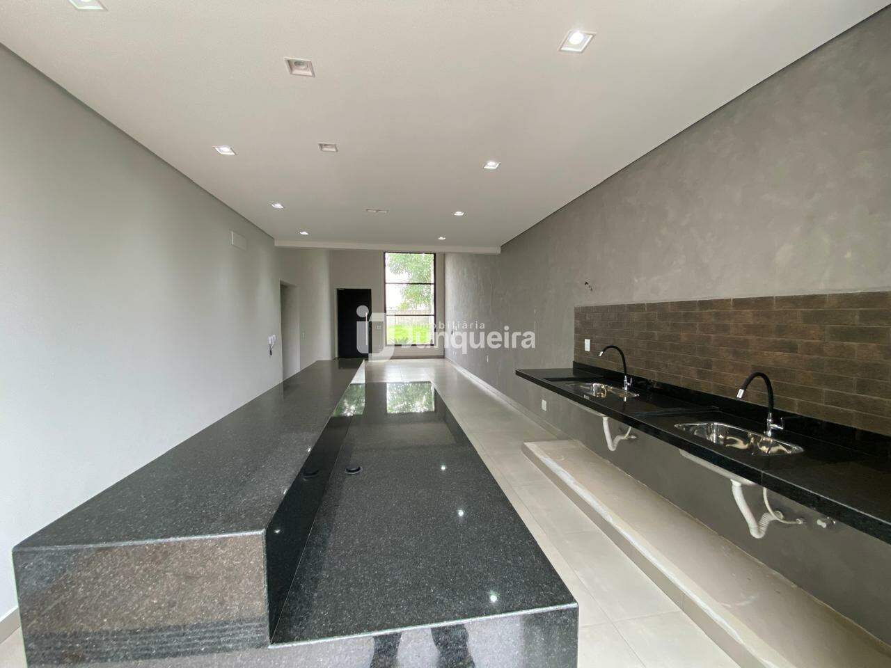 Casa em Condomínio à venda no Reserva Jardins , 3 quartos, sendo 1 suíte, 2 vagas, no bairro Condomínio Reserva Jardins em Piracicaba - SP