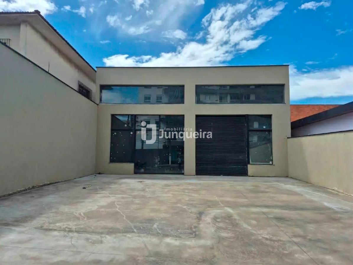 Salão para alugar, 6 vagas, no bairro Vila Independência em Piracicaba - SP