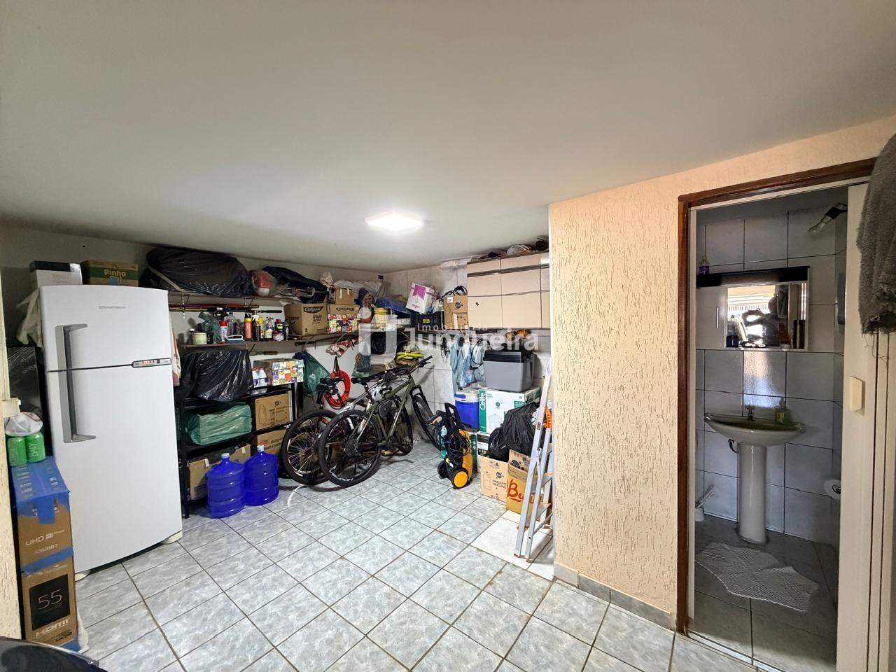 Casa à venda, 2 quartos, 2 vagas, no bairro Parque Orlanda III em Piracicaba - SP