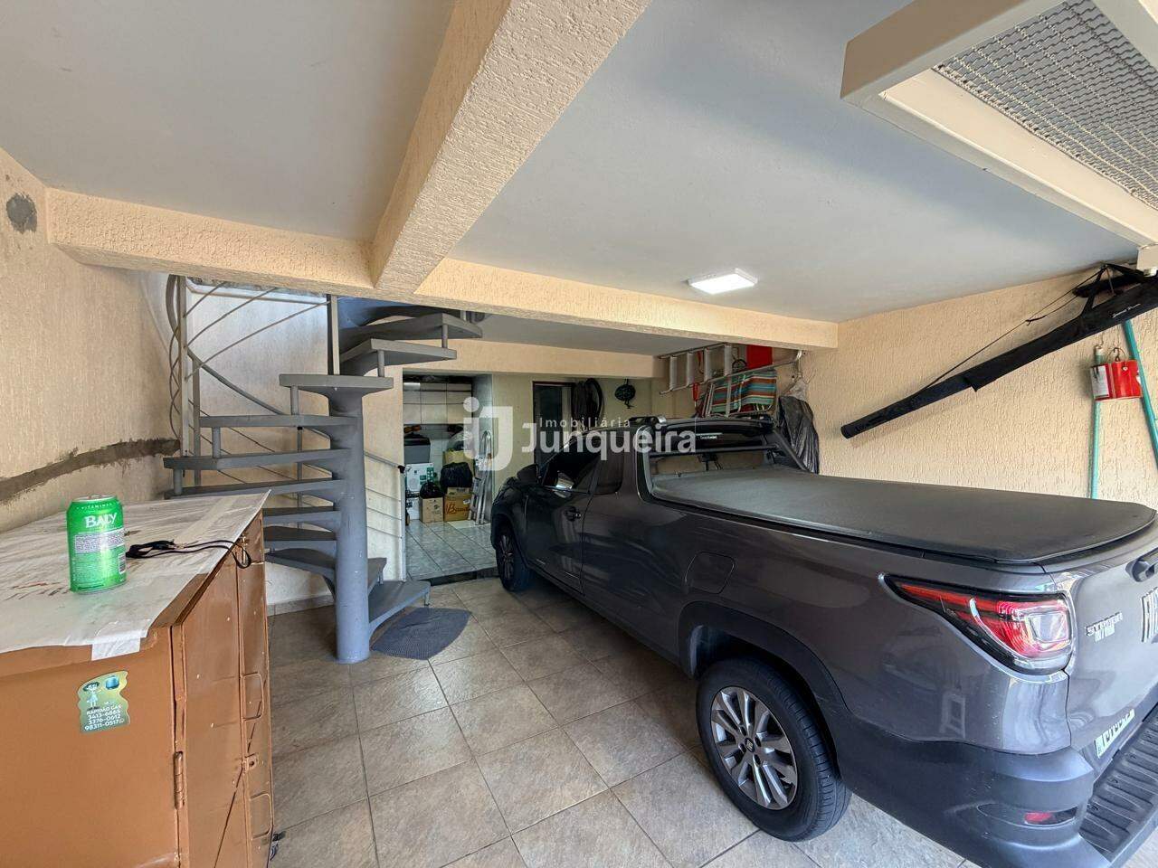 Casa à venda, 2 quartos, 2 vagas, no bairro Parque Orlanda III em Piracicaba - SP