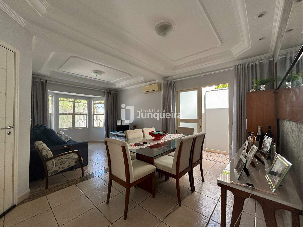 Casa em Condomínio à venda no Terras de Piracicaba IV, 3 quartos, sendo 1 suíte, 2 vagas, no bairro Terras de Piracicaba em Piracicaba - SP