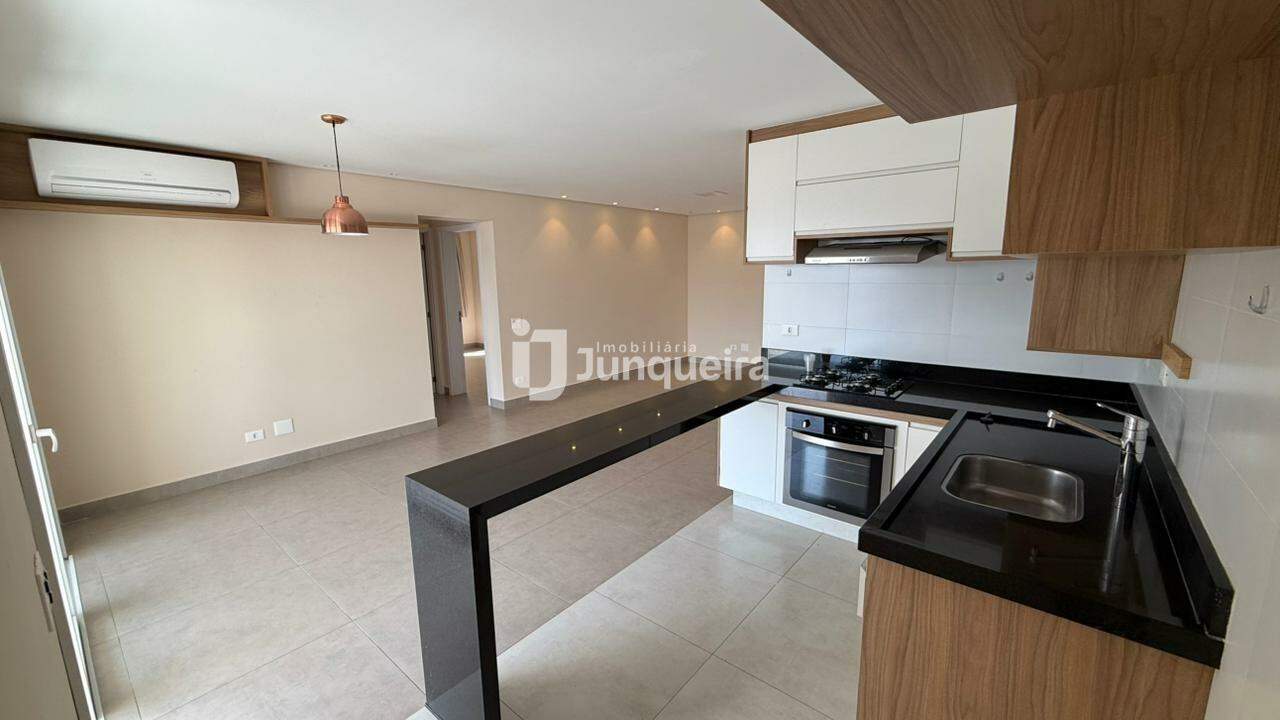 Apartamento para alugar no Bella Itália, 2 quartos, sendo 2 suítes, 2 vagas, no bairro Cidade Alta em Piracicaba - SP