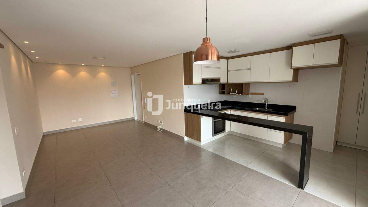 Apartamento para alugar no Bella Itália, 2 quartos, sendo 2 suítes, 2 vagas, no bairro Cidade Alta em Piracicaba - SP