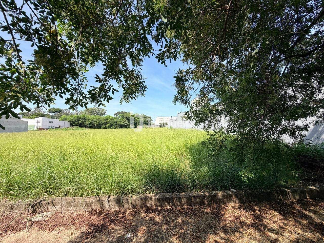 Terreno à venda, no bairro Santa Terezinha em Piracicaba - SP