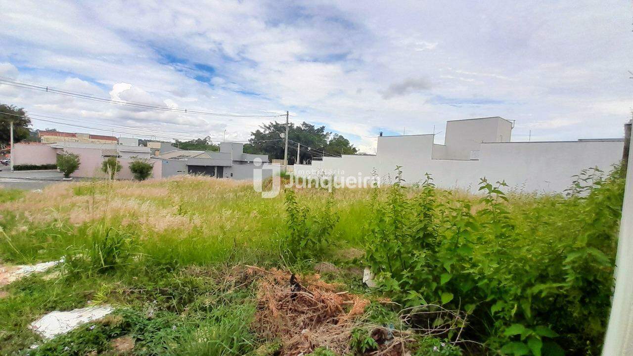 Terreno à venda, no bairro Terra Nova em Piracicaba - SP