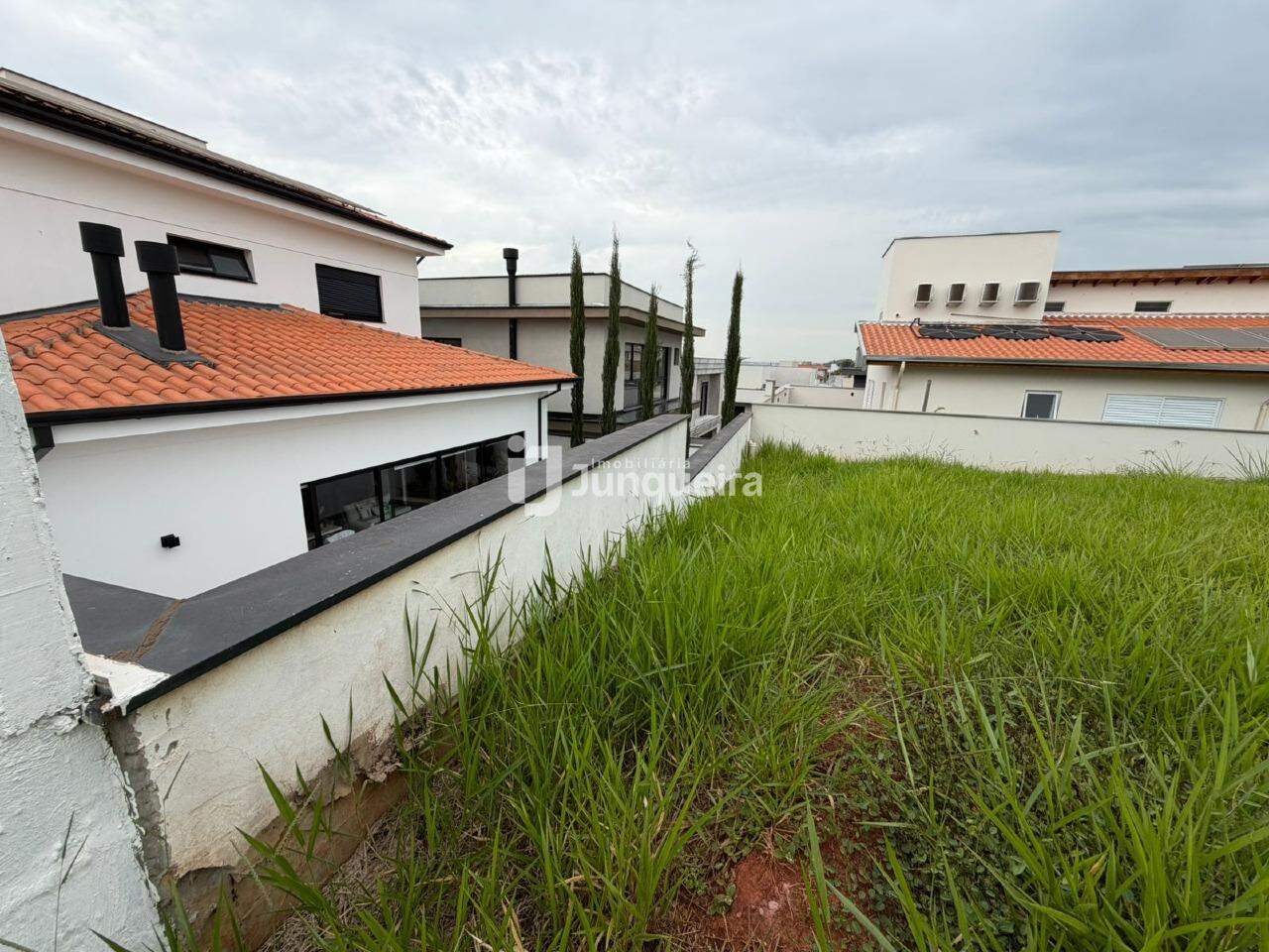 Terreno em Condomínio à venda no Villa D'Aquila, no bairro Villa D'áquila em Piracicaba - SP