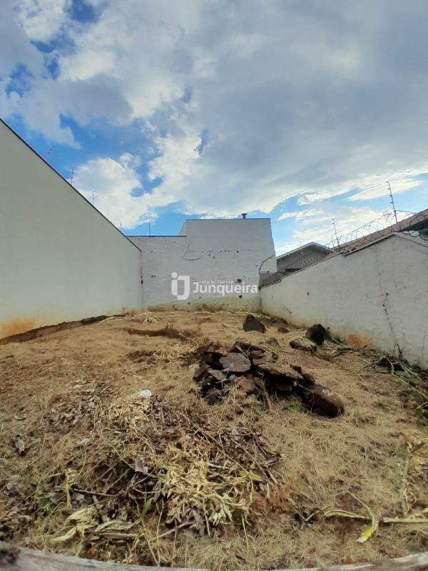 Terreno à venda, no bairro Jardim Witier em Piracicaba - SP