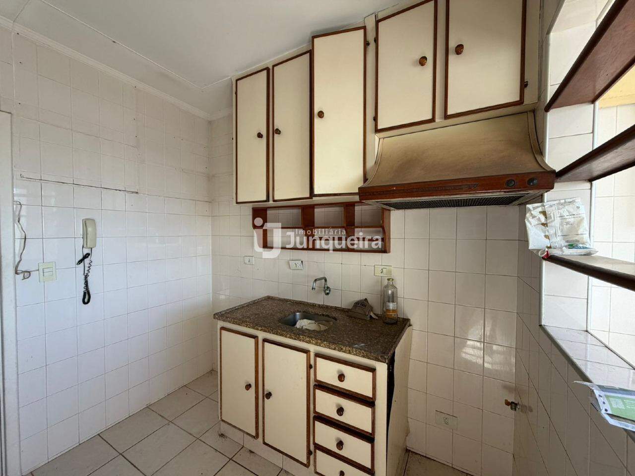 Apartamento à venda no Marseille, 3 quartos, 1 vaga, no bairro Cidade Alta em Piracicaba - SP